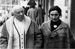 Pablo Picasso and Françoise Gilot, in the background is Picasso's nephew, Javier Vilato, 1948, Golfe-Juan, France
